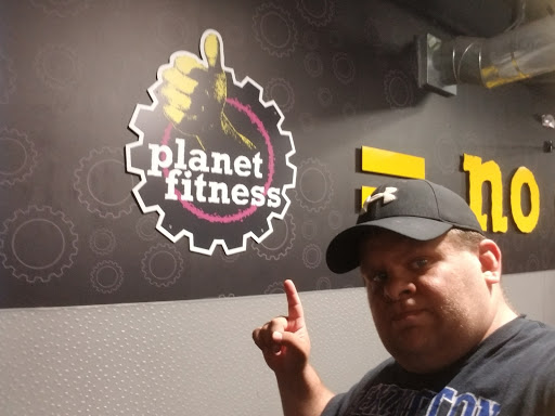 Gym «Planet FItness», reviews and photos, 38 Great Neck Rd, Great Neck, NY 11021, USA