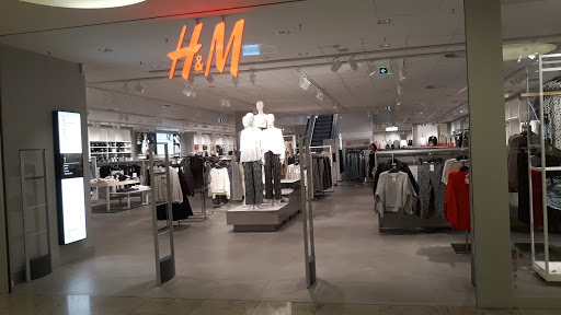 H&M