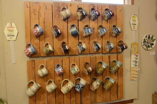 Pottery Store «Mississippi Mud Pottery», reviews and photos, 310 E Broadway, Alton, IL 62002, USA