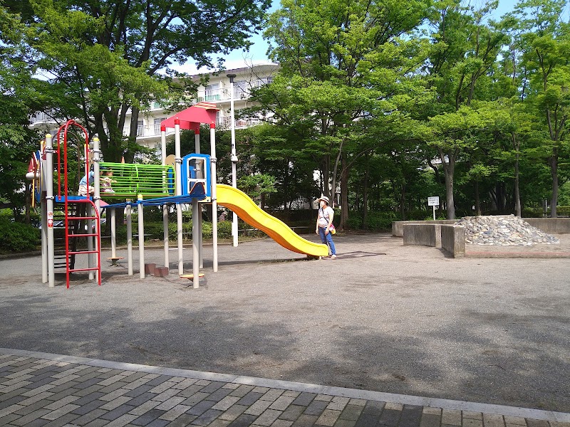 館第１児童公園