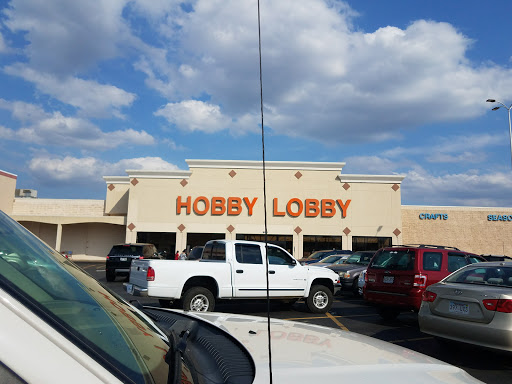 Craft Store «Hobby Lobby», reviews and photos, 3180 N College Ave #3, Fayetteville, AR 72701, USA