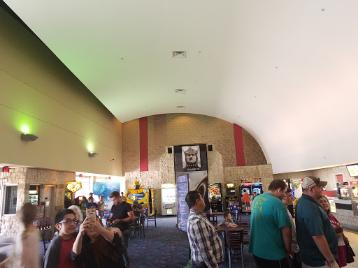 Movie Theater «Regal Fossil Creek 11», reviews and photos, 6100 N Fwy Service Rd E, Fort Worth, TX 76137, USA
