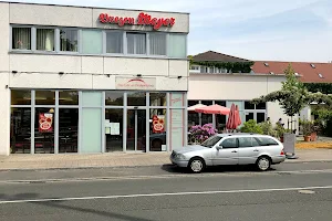 Brezen Meyer GmbH & Co. KG - Das Cafe am Großparkplatz - Erlanger Bergbreze image