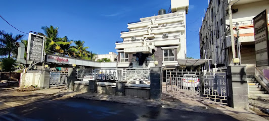Nilayam Hotel - Hotel in Shrirampur, Ahmednagar , India
