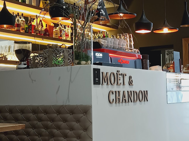 Café Level