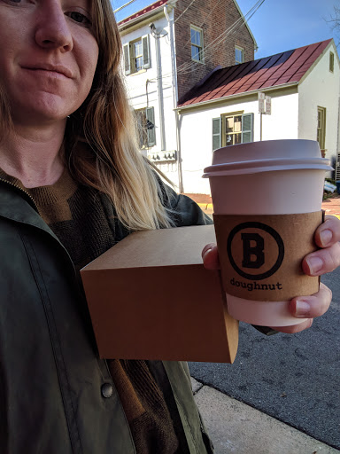 Donut Shop «B. Doughnut», reviews and photos, 7 Loudoun St SW, Leesburg, VA 20175, USA
