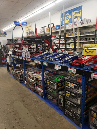 Hardware Store «Harbor Freight Tools», reviews and photos, 301 W Jericho Turnpike, Huntington Station, NY 11746, USA