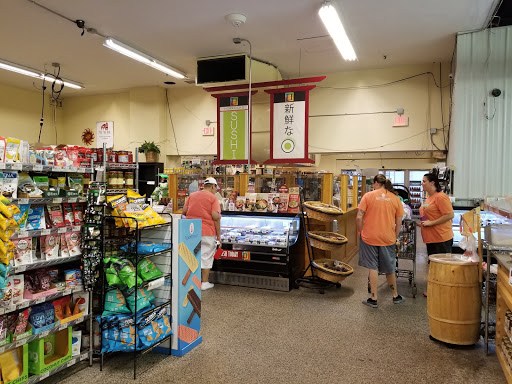 Grocery Store «Horrocks Farm Market», reviews and photos, 235 Capital Ave SW, Battle Creek, MI 49037, USA