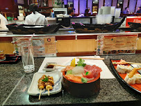 Plats et boissons du Restaurant japonais Sushi Boat à Montpellier - n°12