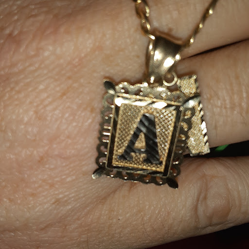 Pawn Shop «EZPAWN», reviews and photos, 1001 N Beckley Ave #608, DeSoto, TX 75115, USA