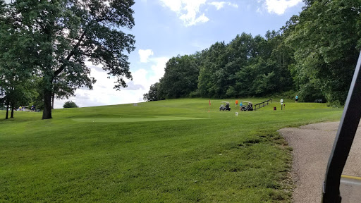 Golf Course «LakeVue North Golf Course», reviews and photos, 591 Pittsburgh Rd, Butler, PA 16002, USA