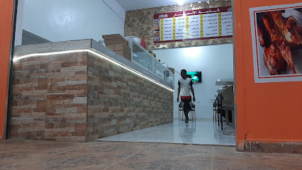 مطعم المطار RESTAURANT DE L,AÉROPORT - 32HW+C3W, طريق الامل، نواكشوط،،, Nouakchott, Mauritania