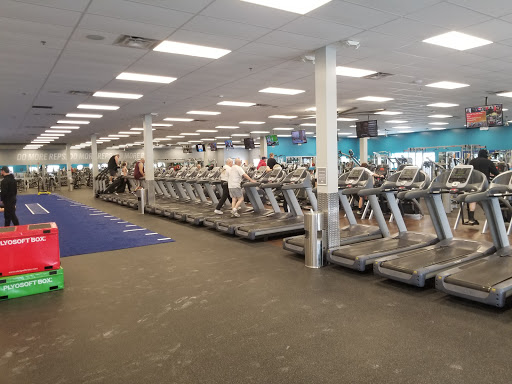 Health Club «Crunch - Hamburg», reviews and photos, 4950 Camp Rd, Hamburg, NY 14075, USA