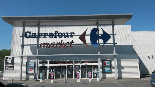 Carrefour Market Vatan Rte de Châteauroux, 36150 Vatan, France