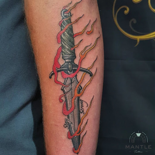 Explore fine line hand tattoo ideas, creative tattoo ideas in Los Angeles, available at Mantle Tattoo