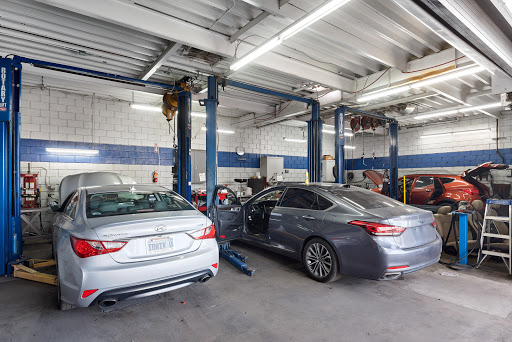 Palm Springs Hyundai image