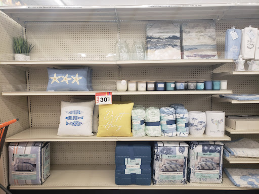 Discount Store «Big Lots», reviews and photos, 209 S Royal Oaks Blvd #206, Franklin, TN 37064, USA