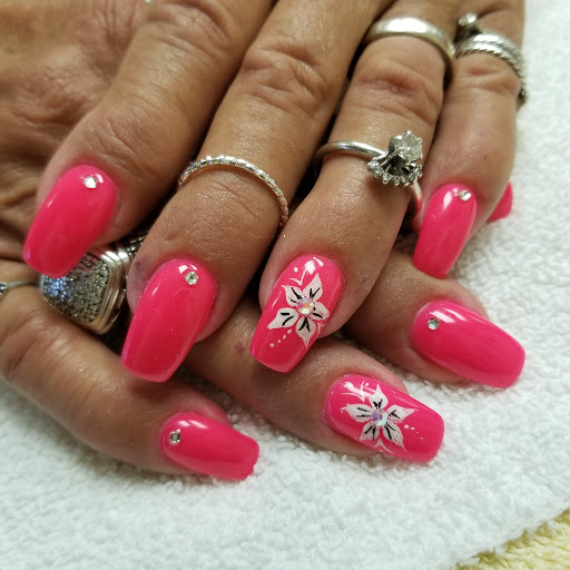 Beauty Salon «Sola Salon Studios», reviews and photos, 200 Marketplace Ln #200, Lewisville, TX 75077, USA