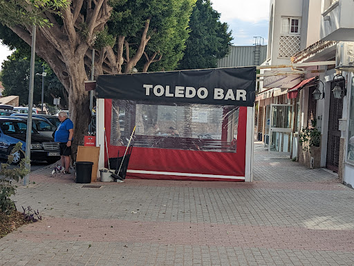 Toledo Bar - C. Medina Azahara, 5, 29631 Benalmádena, Málaga