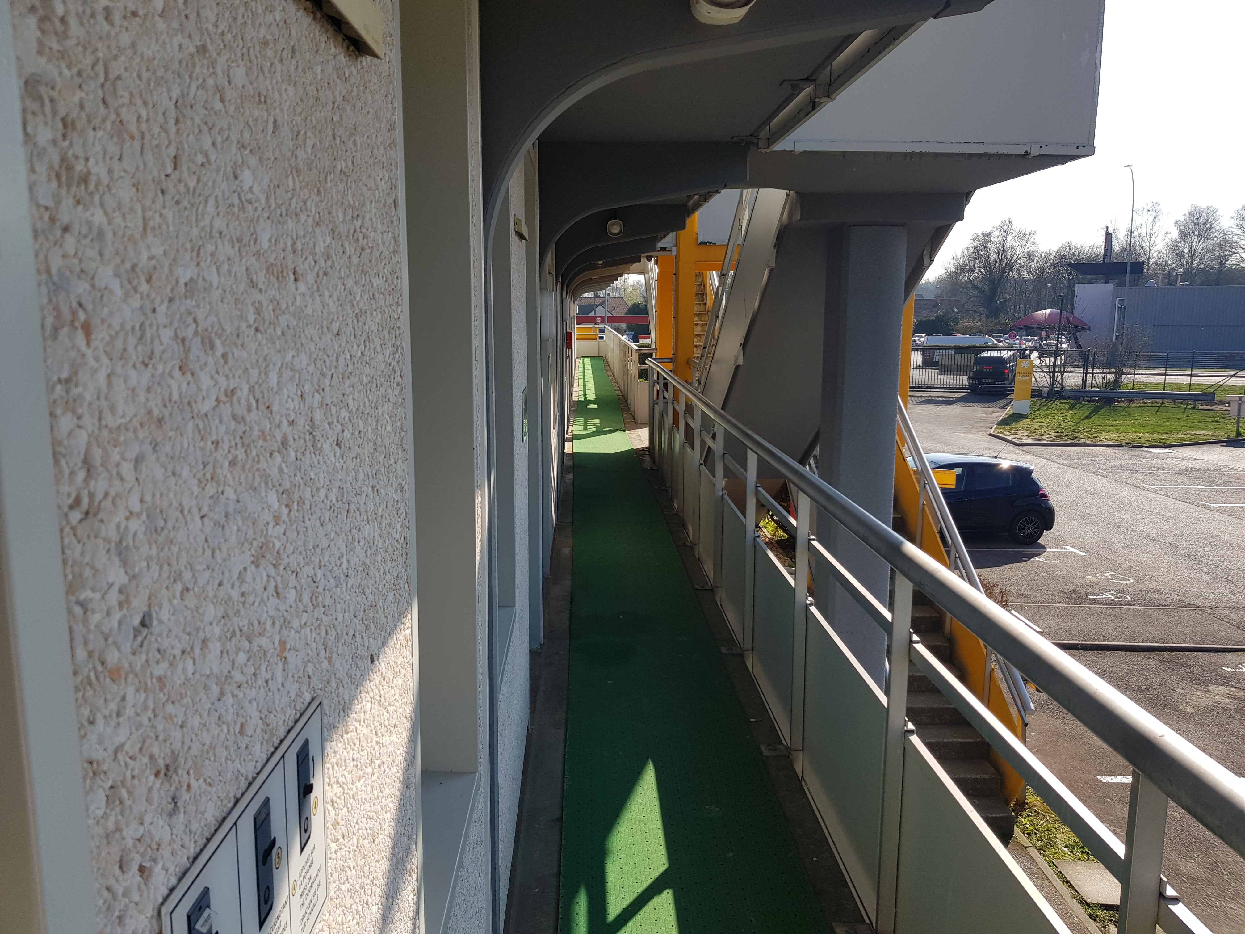 Photo n° 8 de l'avis de Delphine.A fait le 01/04/2019 à 06:55