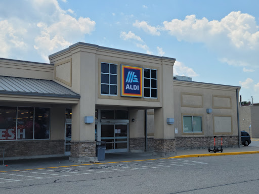Supermarket «ALDI», reviews and photos, 539 Smith St, Providence, RI 02908, USA