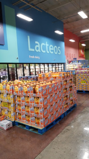 Grocery Store «El Super», reviews and photos, 315 San Fernando Mission Blvd, San Fernando, CA 91340, USA