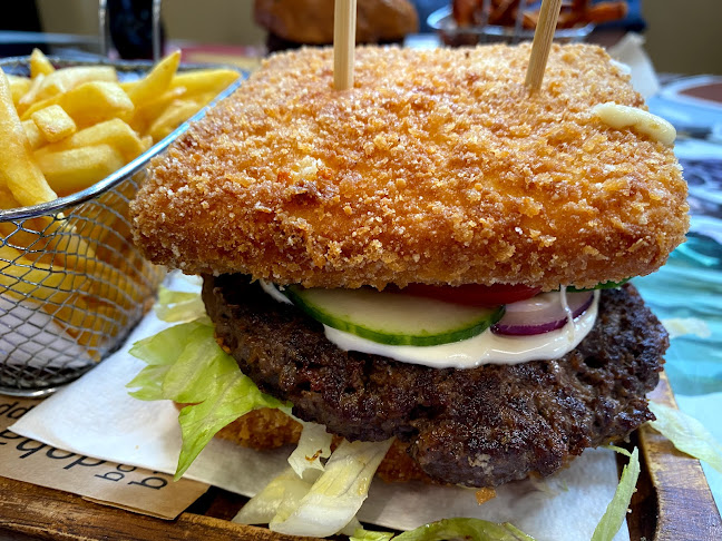 Hamburgerház superheroes