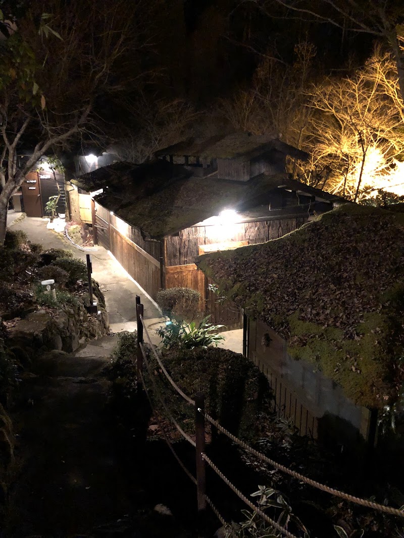 山川温泉 和数奇別邸 小杉庵 熊本県小国町北里 旅館 宿泊施設 グルコミ