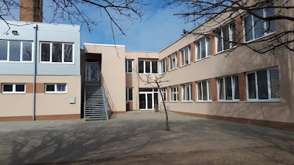 Cecei Általános Iskola