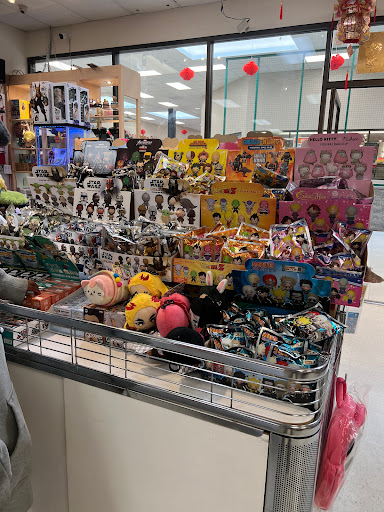 Book Store «Kingstone Bookstore», reviews and photos, 3288 Pierce St, Richmond, CA 94804, USA