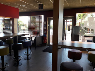 Photo n°23 de McDonald's à Pierrelatte ()