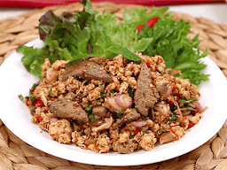 ลาบอุบลฯ