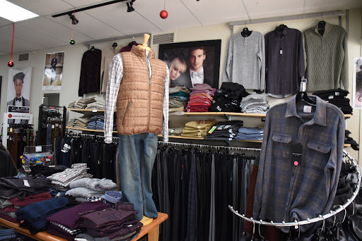 Clothing Store «Male Fashions», reviews and photos, 109 E Center St, Warsaw, IN 46580, USA