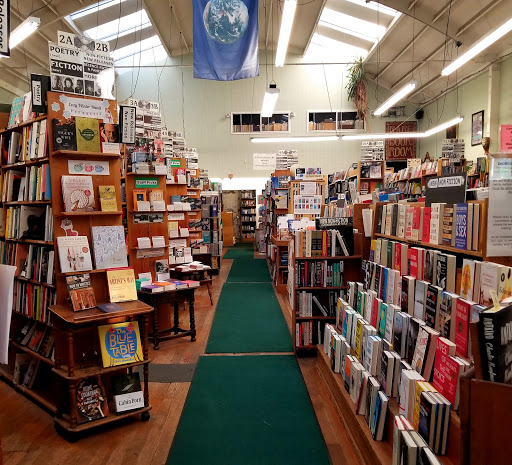 Book Store «Walden Pond Bookstore», reviews and photos, 3316 Grand Ave, Oakland, CA 94610, USA