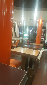 Atmosphère du Restauration rapide McDonald's à Flins-sur-Seine - n°18