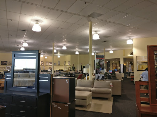 CORT Furniture Rental & Clearance Center, 11711 Parklawn Dr, Rockville, MD 20852, USA, 