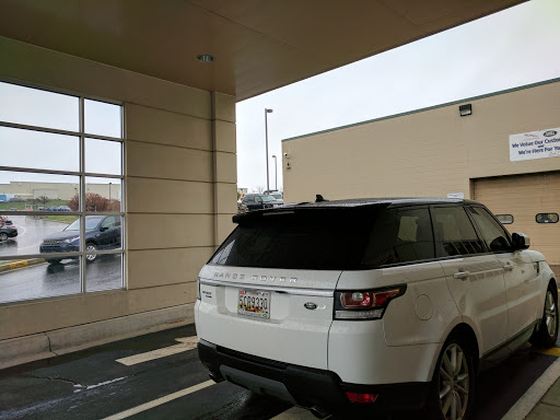 Car Dealer «Jaguar Land Rover Hunt Valley», reviews and photos, 10260 York Rd, Cockeysville, MD 21030, USA