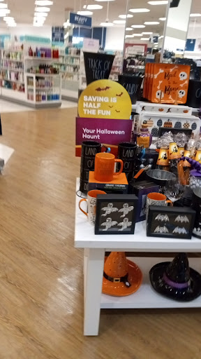 Department Store «Marshalls & HomeGoods», reviews and photos, 20515 Biscayne Blvd, Aventura, FL 33180, USA