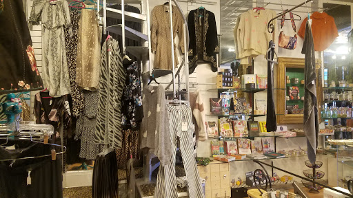 Gift Shop «Everything Elmwood», reviews and photos, 740 Elmwood Ave, Buffalo, NY 14222, USA