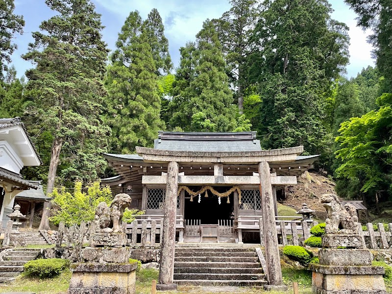 室尾谷神社