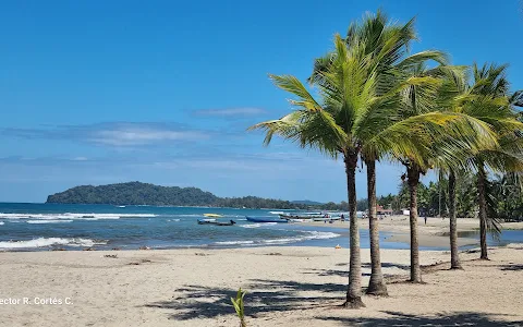 Playa Municipal de Tela image