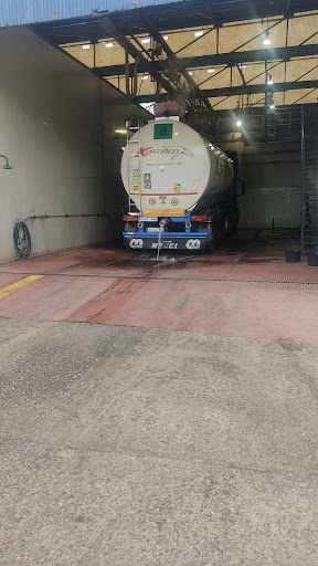 COMATRA: AGENCIA DE TRANSPORTE Y LAVADERO DE CISTERNAS en Campo de Criptana, Ciudad Real