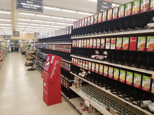 Supermarket «Giant Eagle Supermarket», reviews and photos, 14100 Detroit Ave, Lakewood, OH 44107, USA