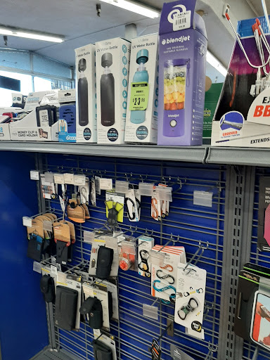 Sporting Goods Store «Big 5 Sporting Goods», reviews and photos, 3420 Arden Way, Sacramento, CA 95825, USA