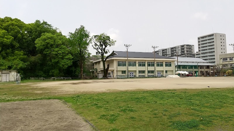 熊本市立藤園中学校