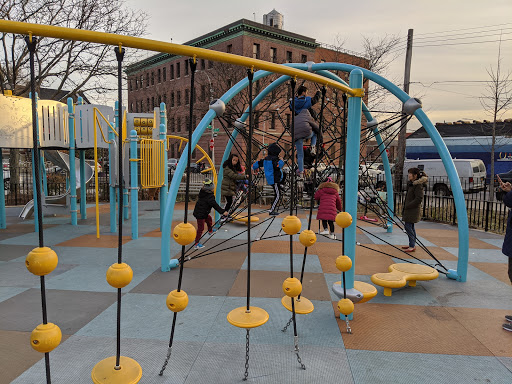 Park «Lt. Joseph Petrosino Park», reviews and photos, New Utrecht Ave, Brooklyn, NY 11228, USA