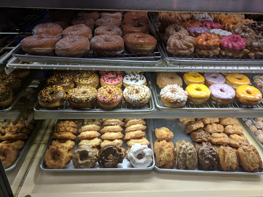 Donut Shop «Factory Donuts», reviews and photos, 12505 NE 144th St, Kirkland, WA 98034, USA