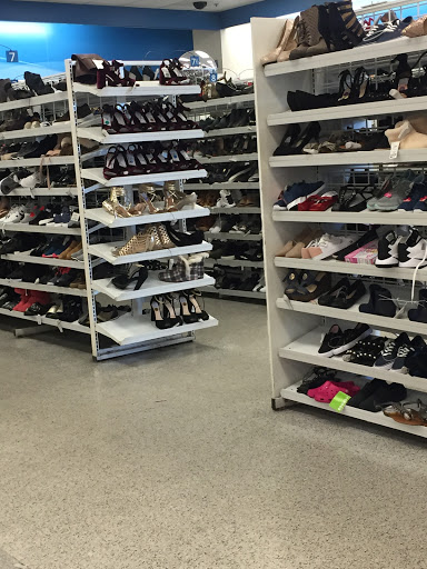 Clothing Store «Ross Dress for Less», reviews and photos, 2701 SW College Rd, Ocala, FL 34474, USA