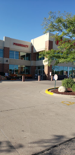 Supermarket «Hy-Vee», reviews and photos, 1320 9th Ave SE, Watertown, SD 57201, USA