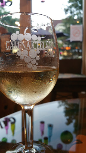 Wine Store «Galena Cellars», reviews and photos, 477 S 3rd St, Geneva, IL 60134, USA